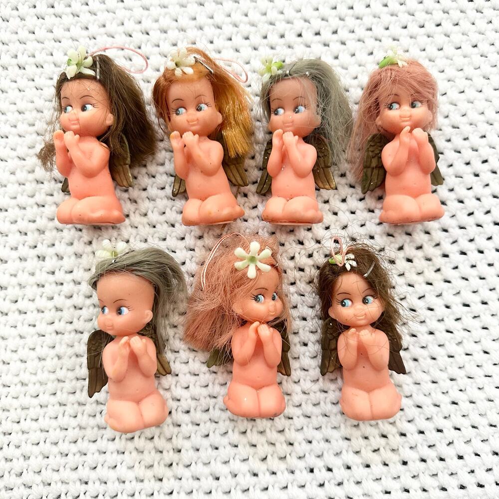 Vintage Set 7 Hong Kong Kewpie Big Eyed Rubber Kneeling Praying Angel Mini Dolls